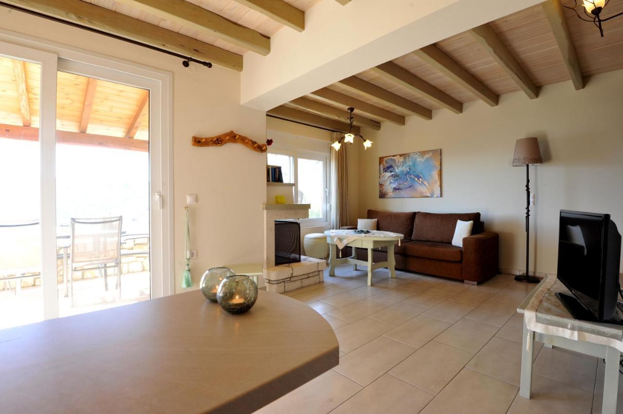 Villa Theodora View Apartments Zeys 圣佐治欧斯帕贡 外观 照片