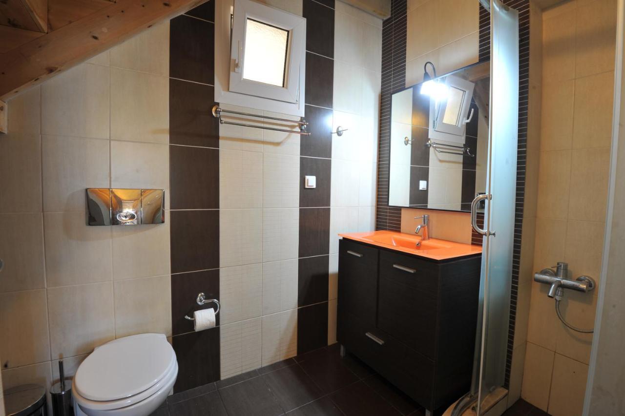 Villa Theodora View Apartments Zeys 圣佐治欧斯帕贡 外观 照片